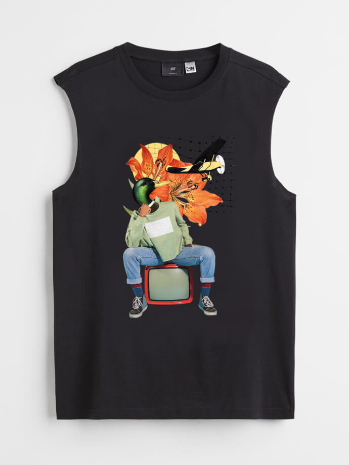 College Hoodie - Image 4